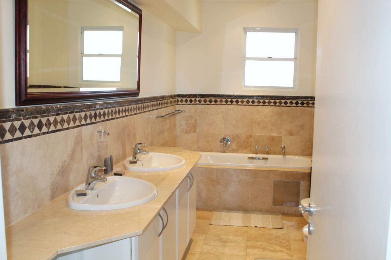 Unit 1101 Oyster Rock Apartman Durban Kültér fotó